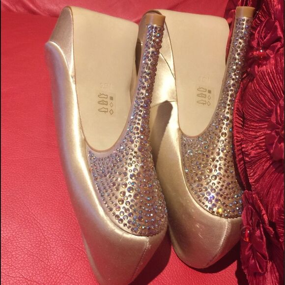 Nude Swarovski Elegant heels - Picture 6 of 13